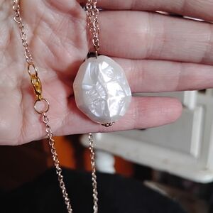 Elegant Big Opal-esque Bead Pendant Necklace